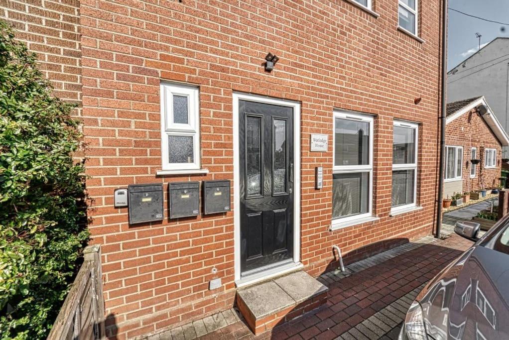 Guest Homes - Watledge House Apartment Tewkesbury Buitenkant foto